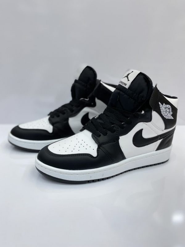 ایرجردن وان ساقدار سفید مشکی ( Air Jordan 1 High Black/White )