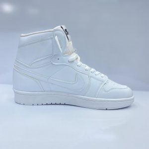 کتونی نایک ایر جردن وان تمام‌سفید (Air Jordan 1 Triple White)