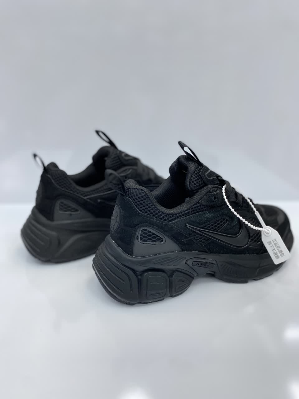 کتونی نایکی V5K Run زنانه - Image 4