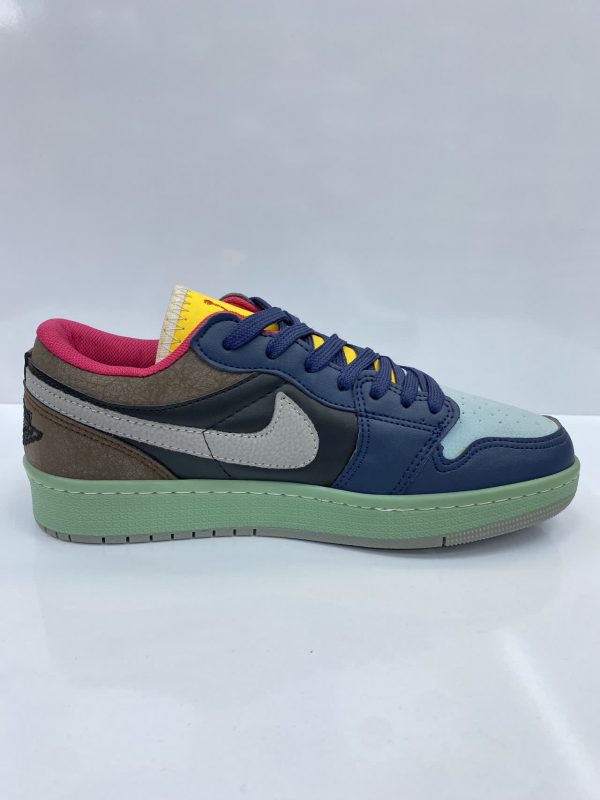 کتونی نایک ایرجردن وان توکیو  ( Air Jordan 1 Low Tokyo )