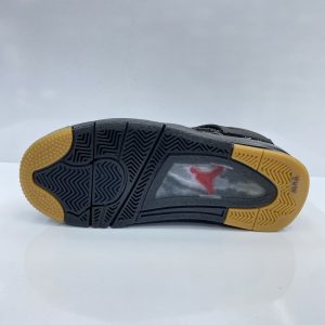 کتونی جردن وان کاز