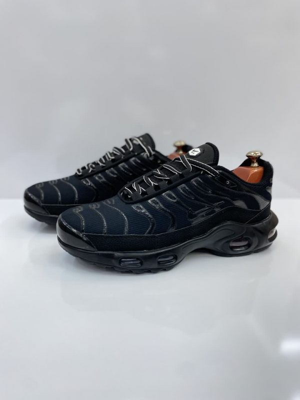 کتونی نایکی ایرمکس پلاس تی ان مشکی ( Nike TN Air Max Plus Black )