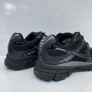 کتونی نایکی Zoom Vomero 5 مردانه